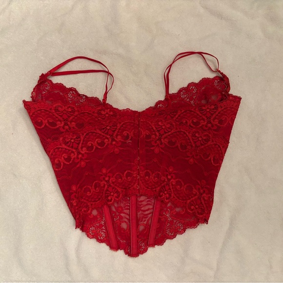 Trashy Lingerie red lace underwire bustier, size medium - Picture 8 of 11